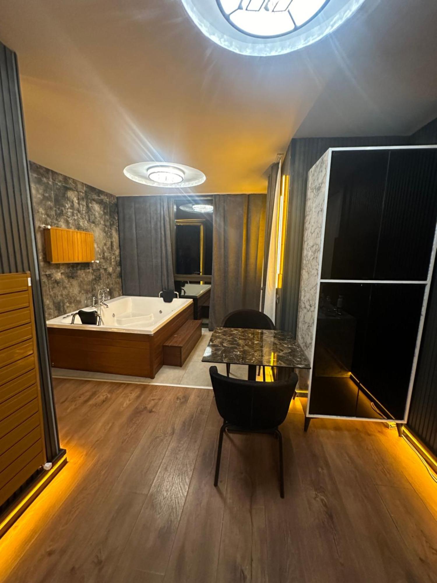 New Arcadia Suites Taksim Istanboel Buitenkant foto